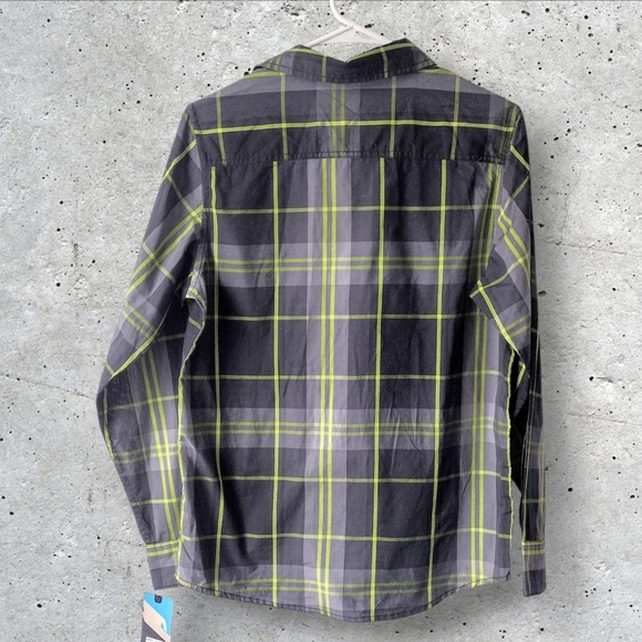 Tony Hawk Boys Black Plaid Shirt Size XL - New With Tags - Picture 2 of 4